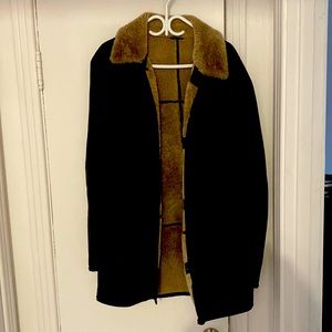 Dark brown mint condition xl leather jacket with fur lining made by strellson